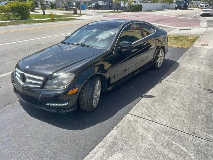 2013 Mercedes-Benz C250 coupe 115k