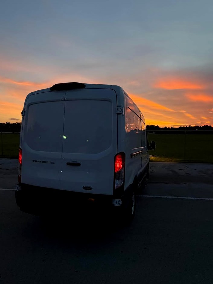 2019 Ford Transit 150 cargo