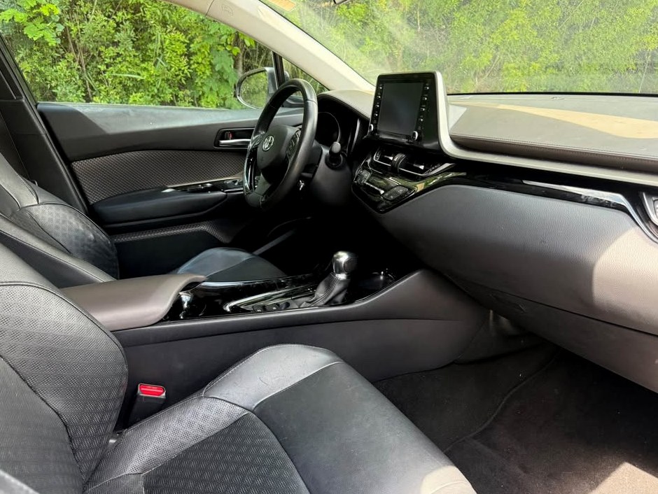 2022 Toyota C-hr