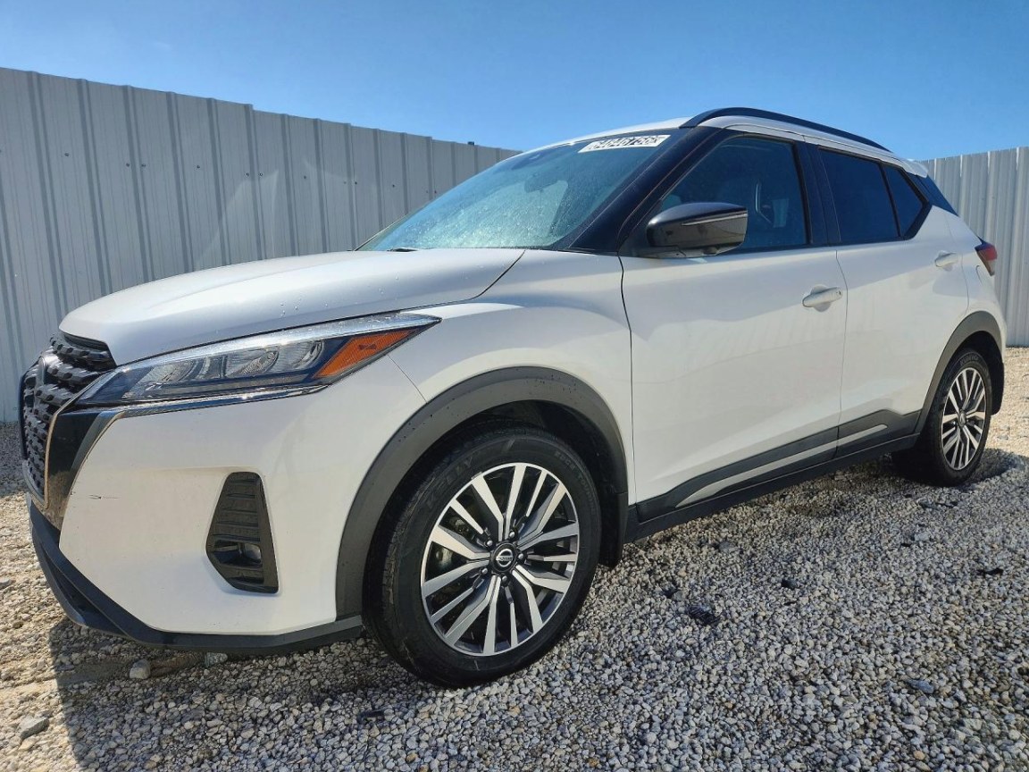 2021 Nissan Kicks