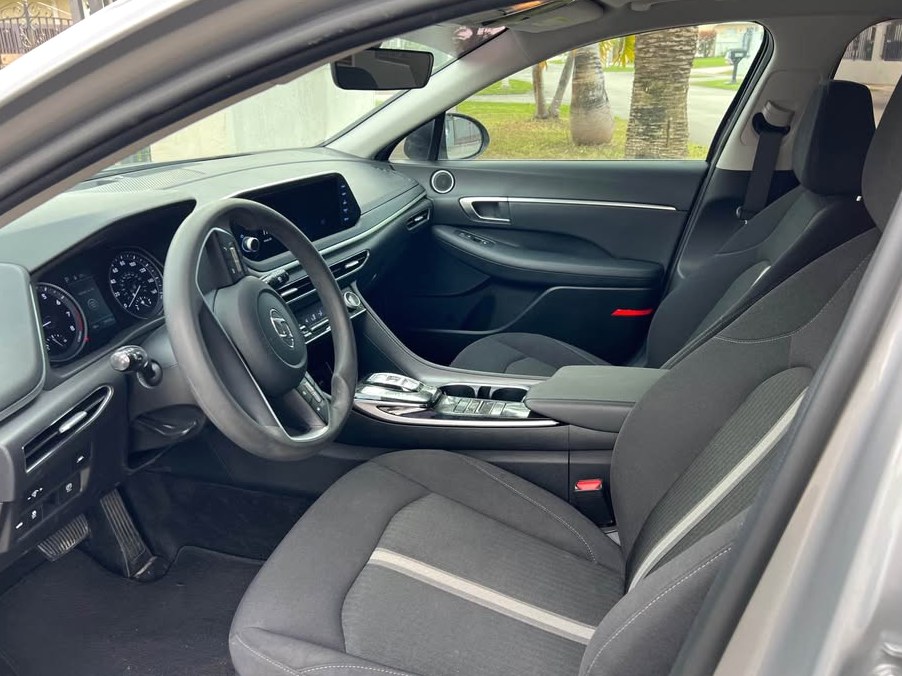 2023 Hyundai Sonata SEL Sedan