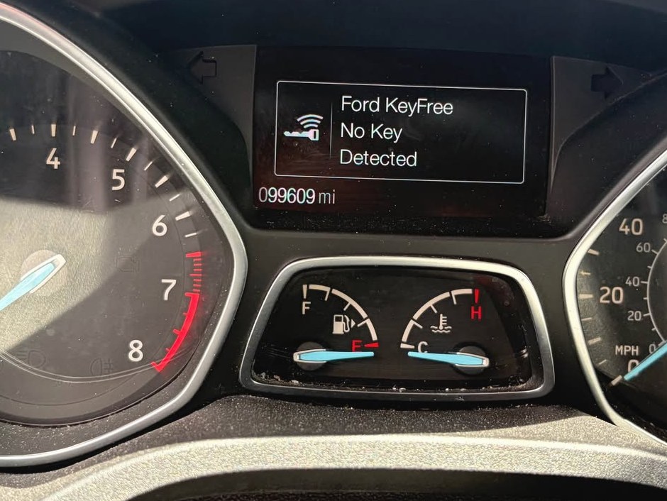 2019 Ford Escape S Sport