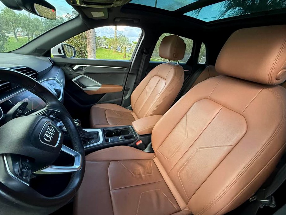 2022 Audi Q3 S line