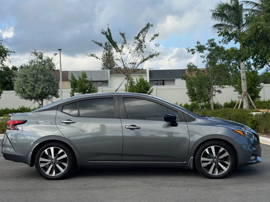 2020 Nissan Versa SR Sedan