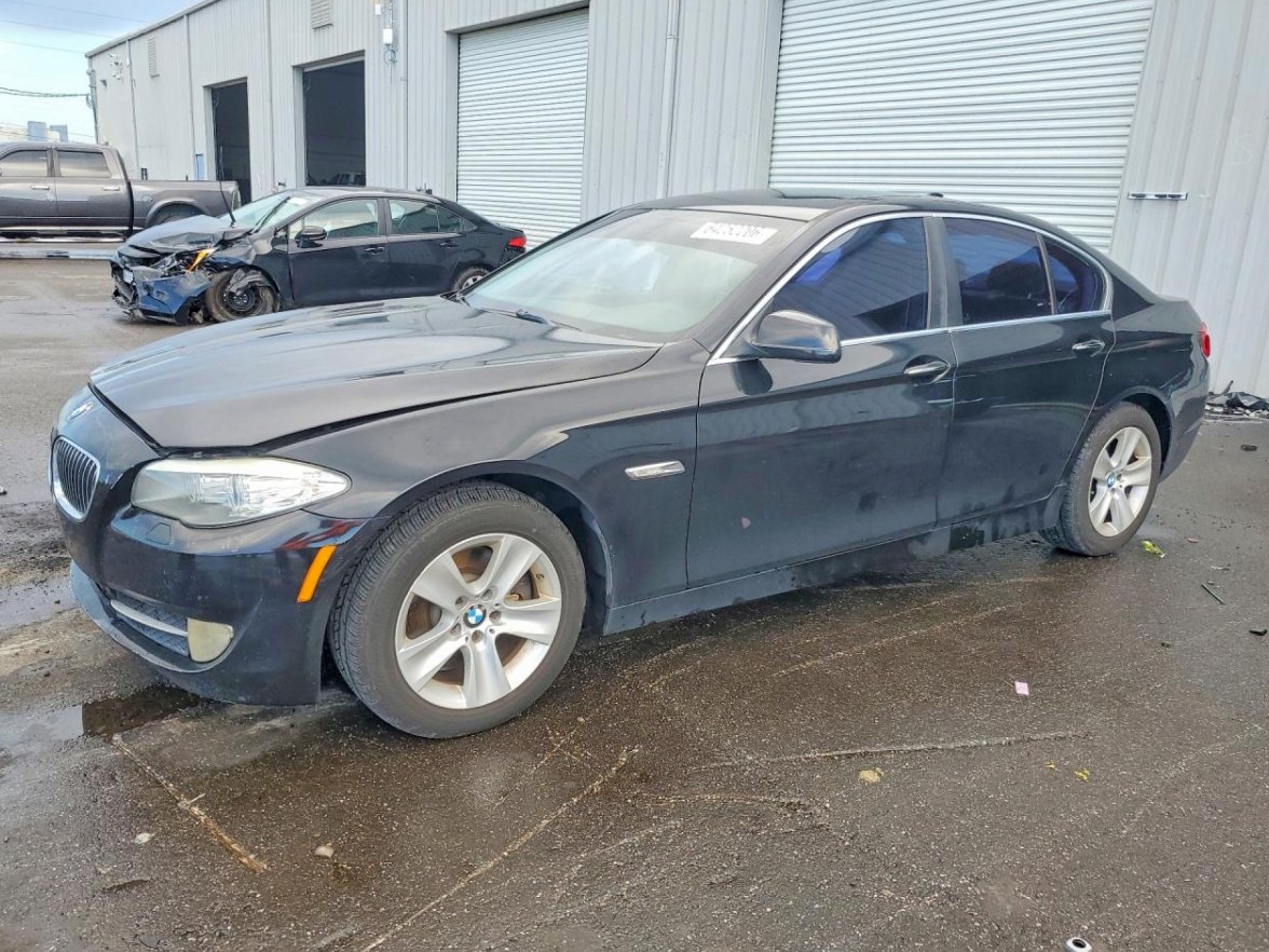 2011 Bmw 528