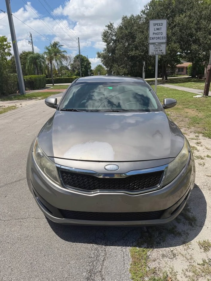 2013 Kia Optima LX Sedan