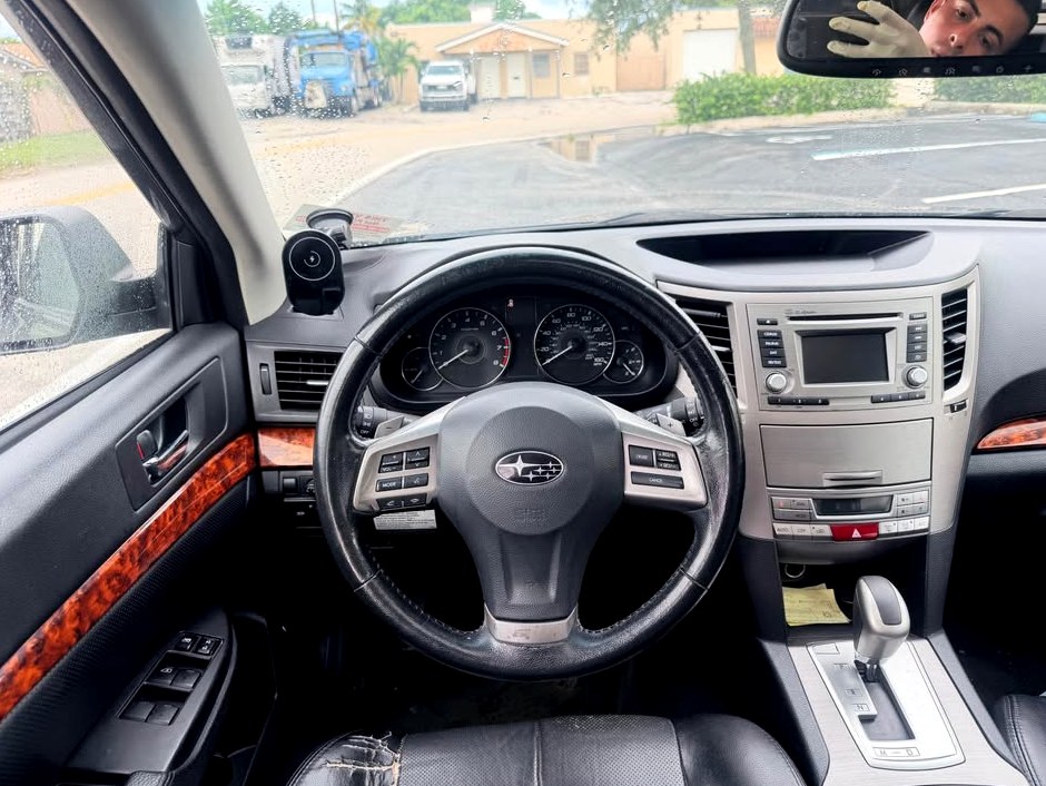 2012 Subaru Outback 3.6R Touring