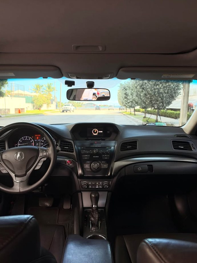 2014 Acura Ilx 2.0L Sedan