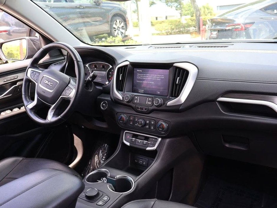 2024 GMC Terrain slt-