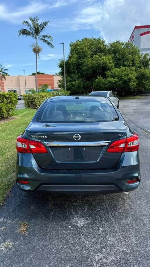 2016 Nissan Sentra SV Sedan