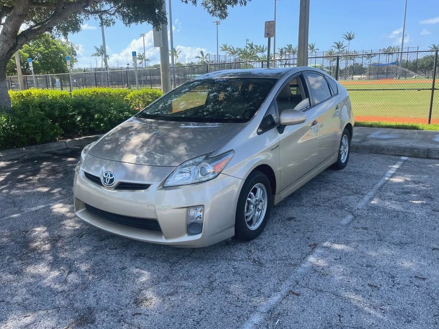 2010 Toyota Prius Hatchback 4D