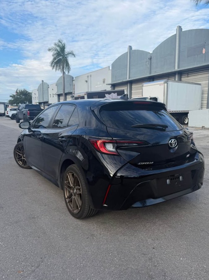 2023 Toyota Corolla hatchback SE