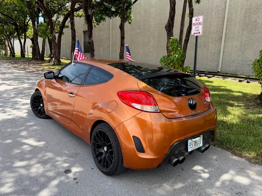 2015 Hyundai Veloster Sport