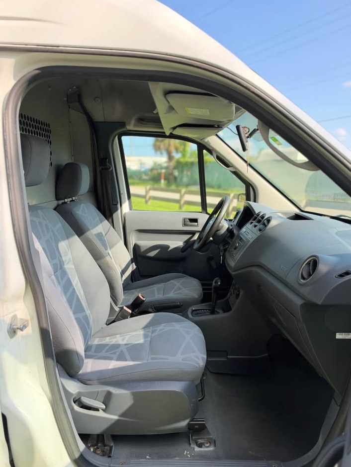 2012 Ford Transit 150 cargo