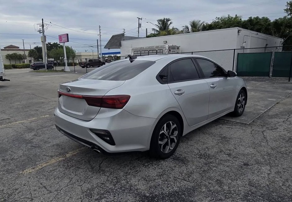 2019 Kia Forte LXS Sedan