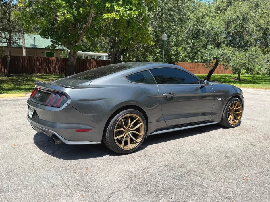 2015 Ford Mustang