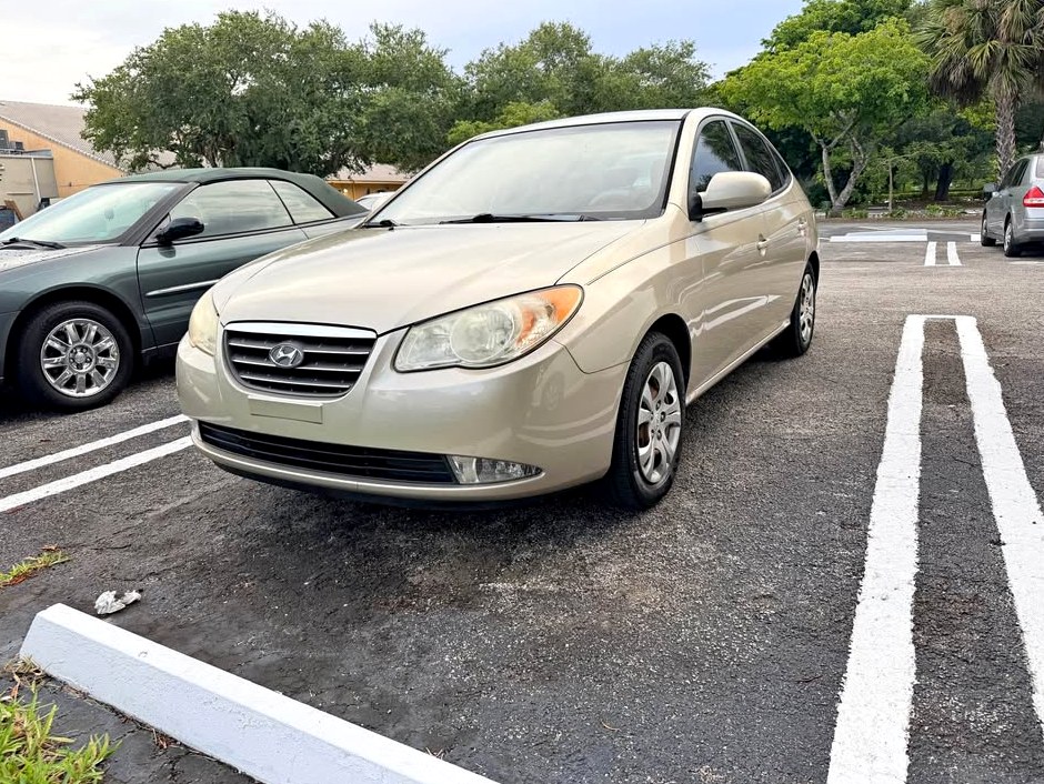 2009 Hyundai Elantra GLS Sedan
