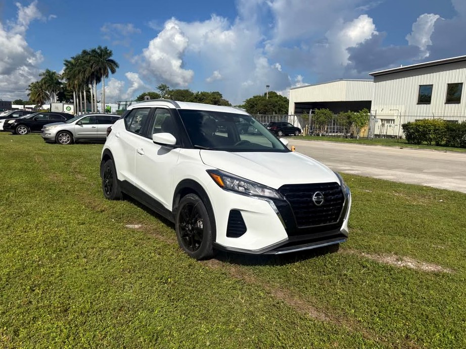 2023 Nissan Kicks SV Sport
