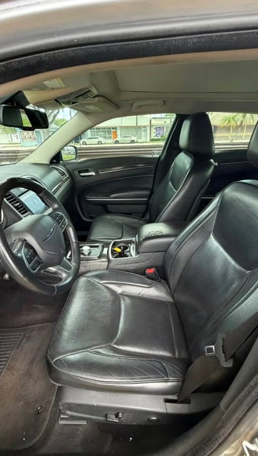 2018 Chrysler 300