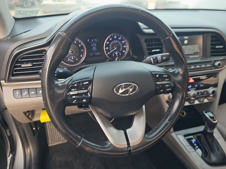 2020 Hyundai Elantra (366)