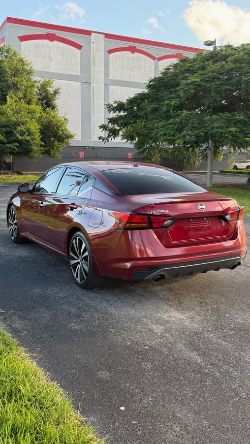 2020 Nissan Altima 2.5 SR