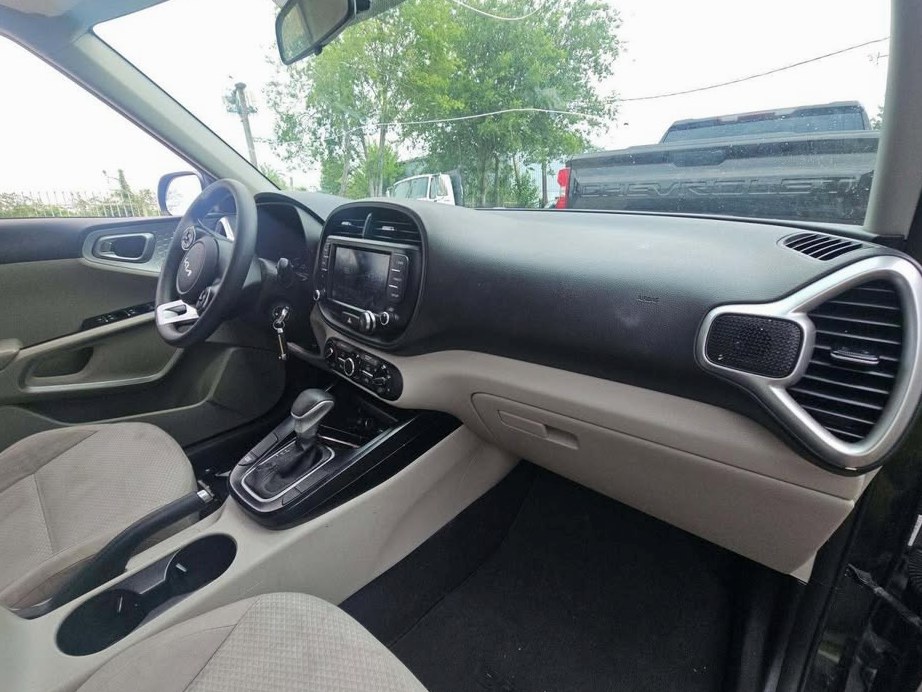 2022 Kia Soul (208)