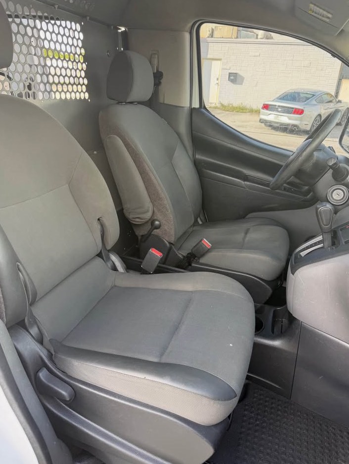 2015 Nissan NV200