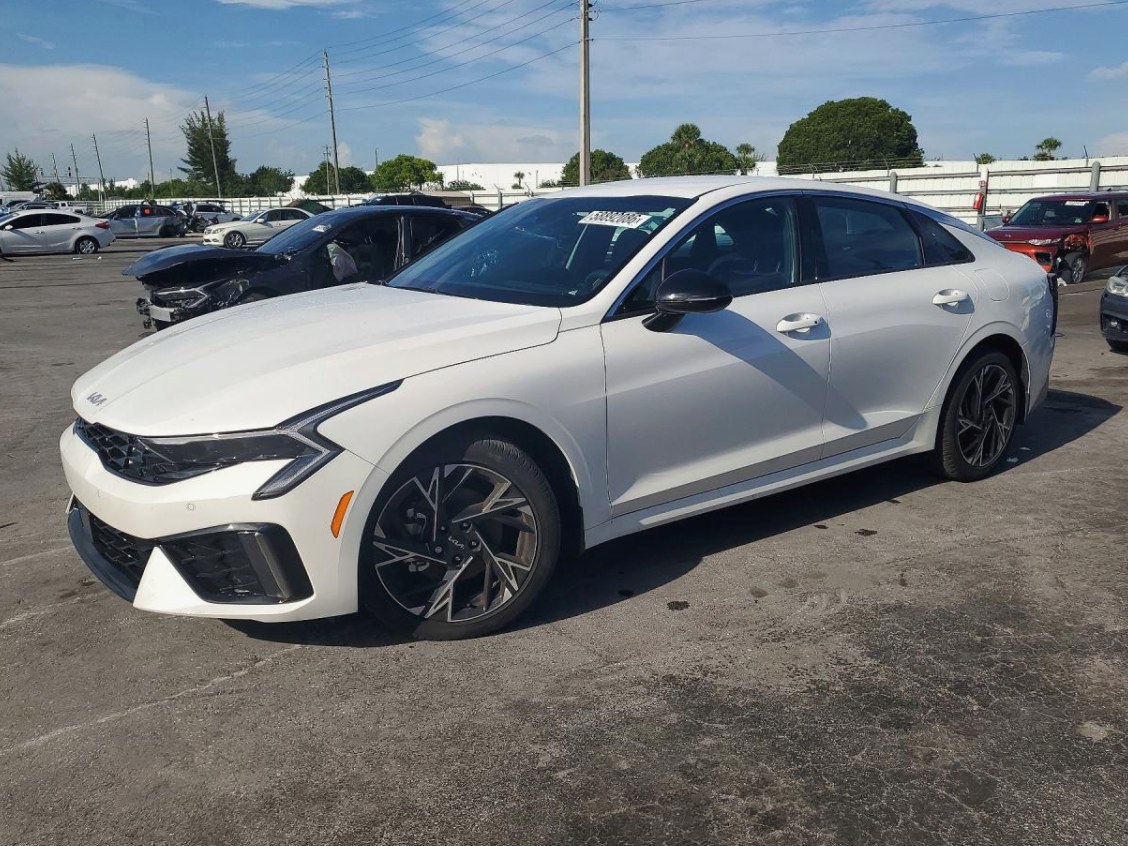 2026 Kia K5