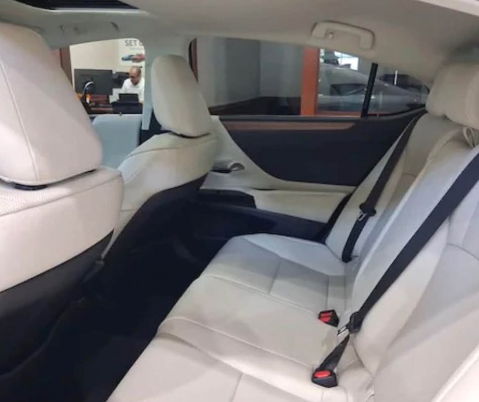 2024 Lexus ES 350 Sedan