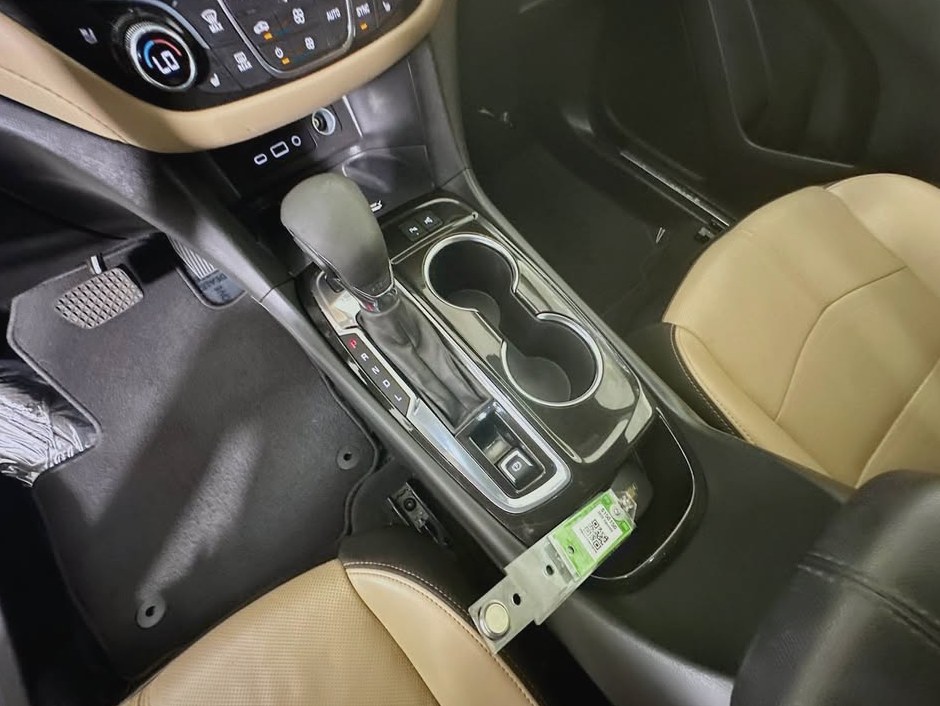 2022 Chevrolet Equinox Premier Sport