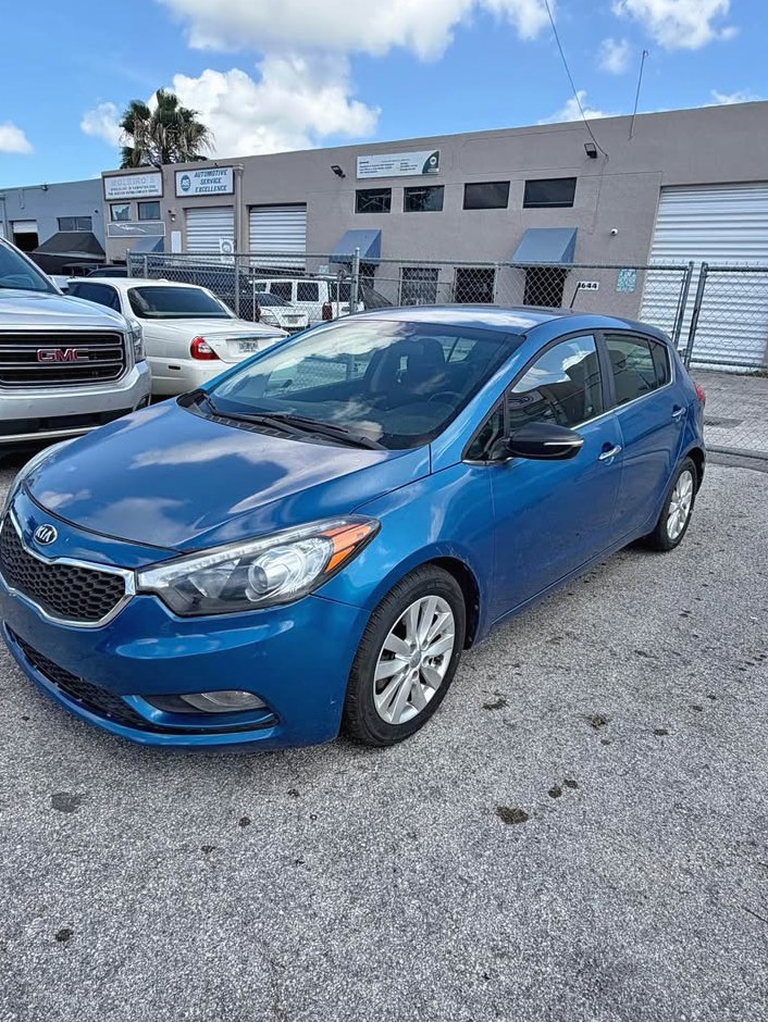2013 Kia Forte5 EX Hatchback