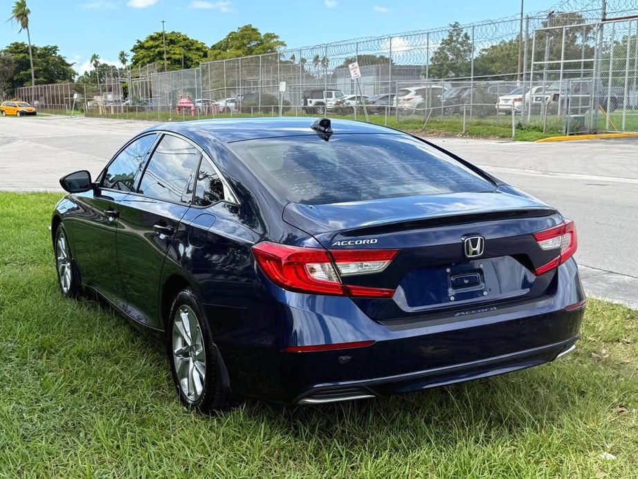2018 Honda Accord LX Sedan