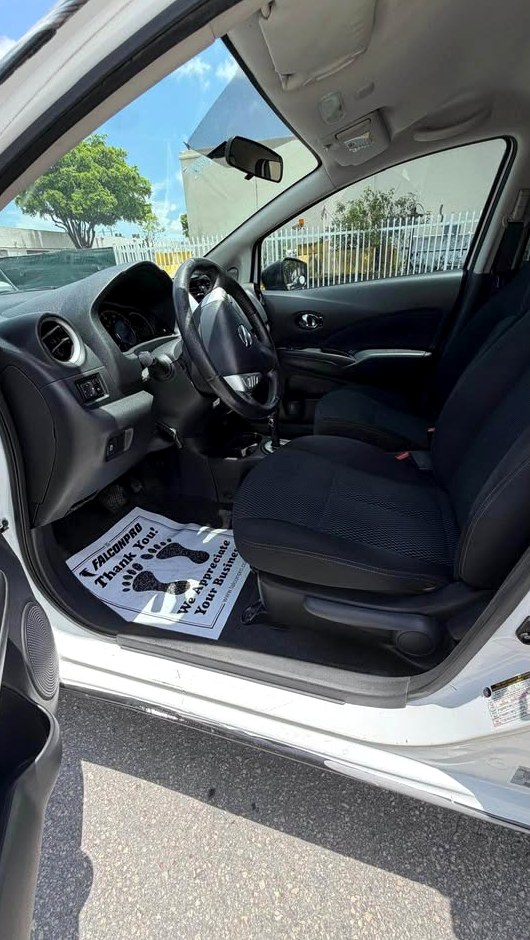 2016 Nissan Versa