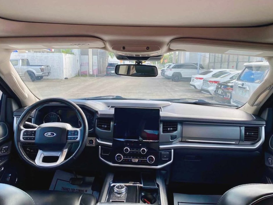 2024 Ford Expedition max XLT