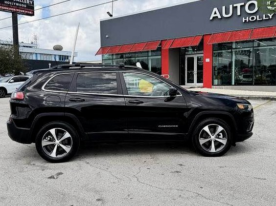 2022 Jeep Cherokee Limited Sport