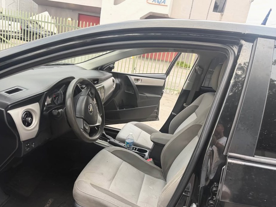 2018 Toyota Corolla LE Plus