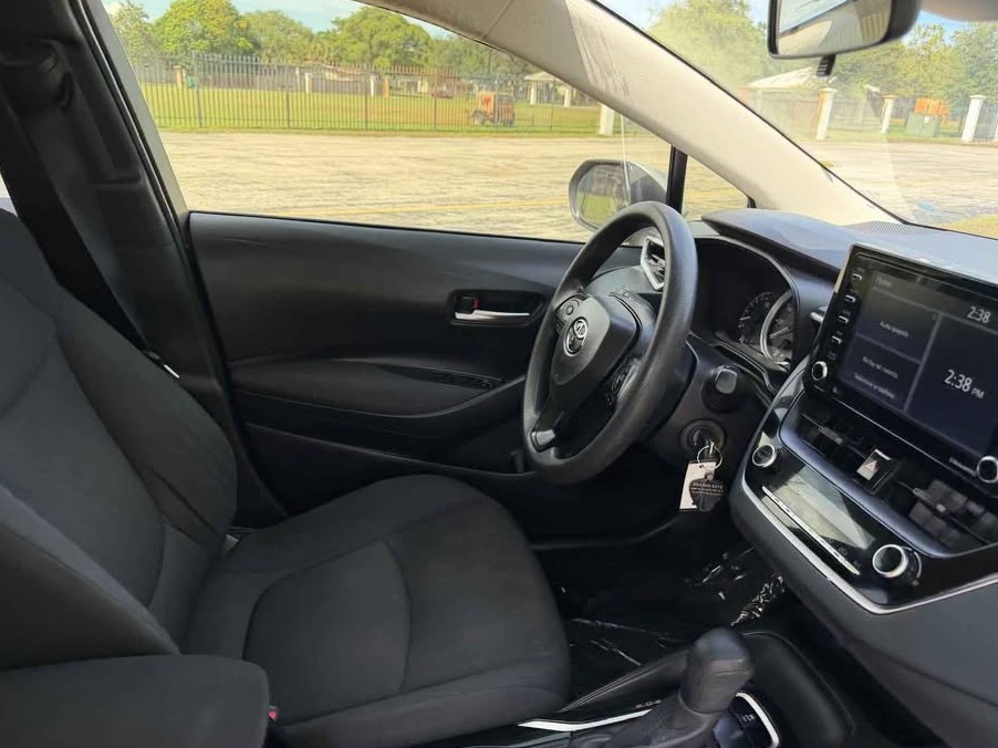 2020 Toyota Corolla LE Eco