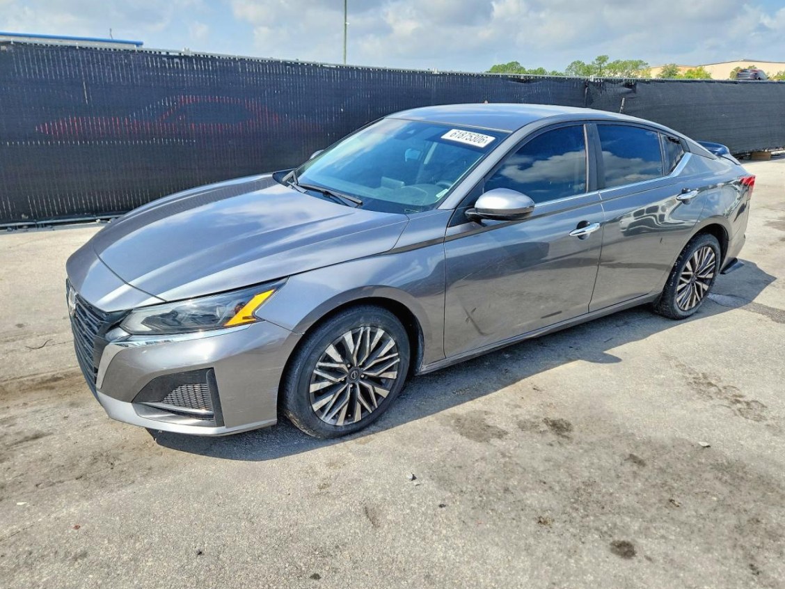 2023 Nissan Altima