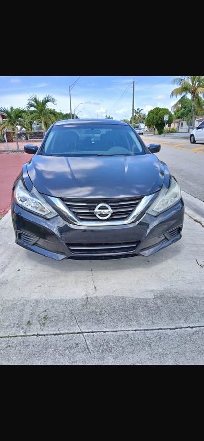 2016 Nissan Altima 2.5 Sedan