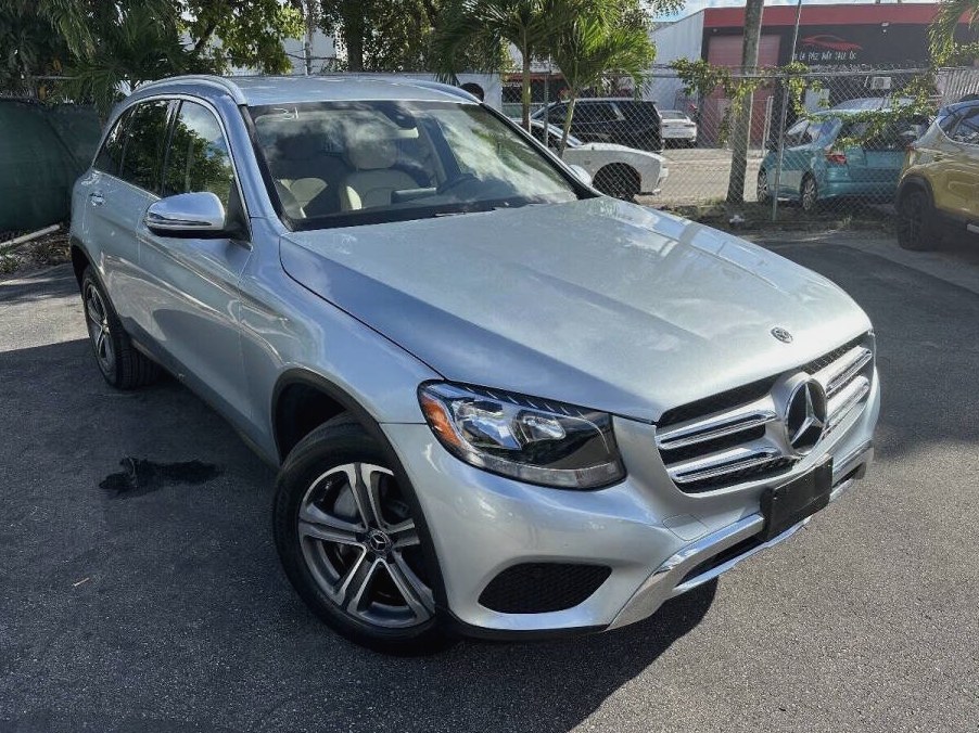 2017 Mercedes-Benz Glc-class GLC 300