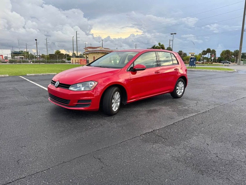 2017 Volkswagen Golf TSI SEL