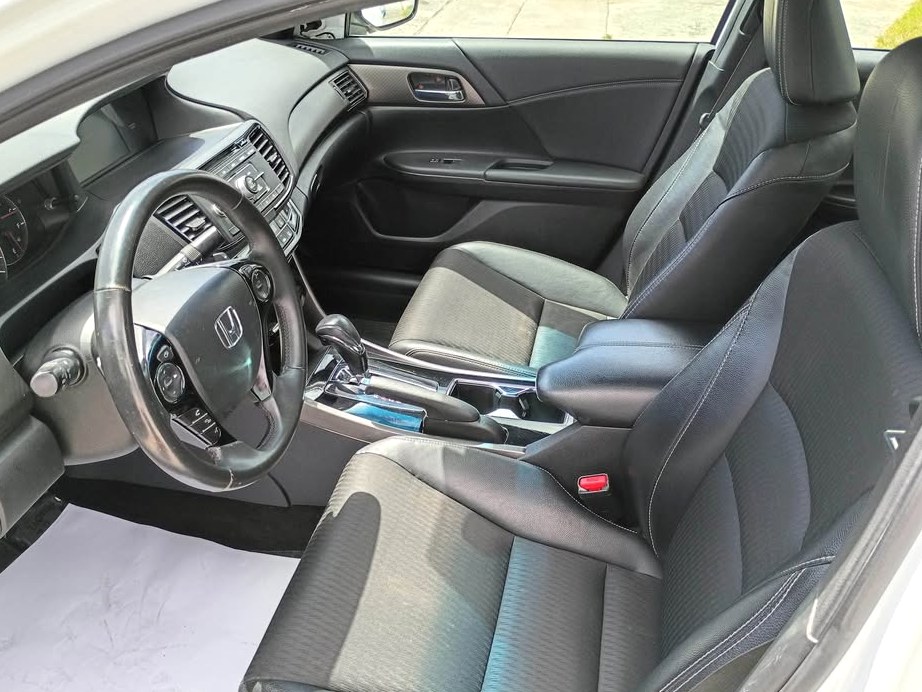 2016 Honda Accord LX Sedan