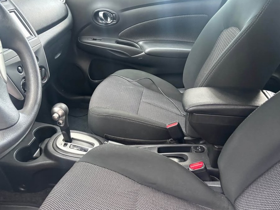 2019 Nissan Versa SV