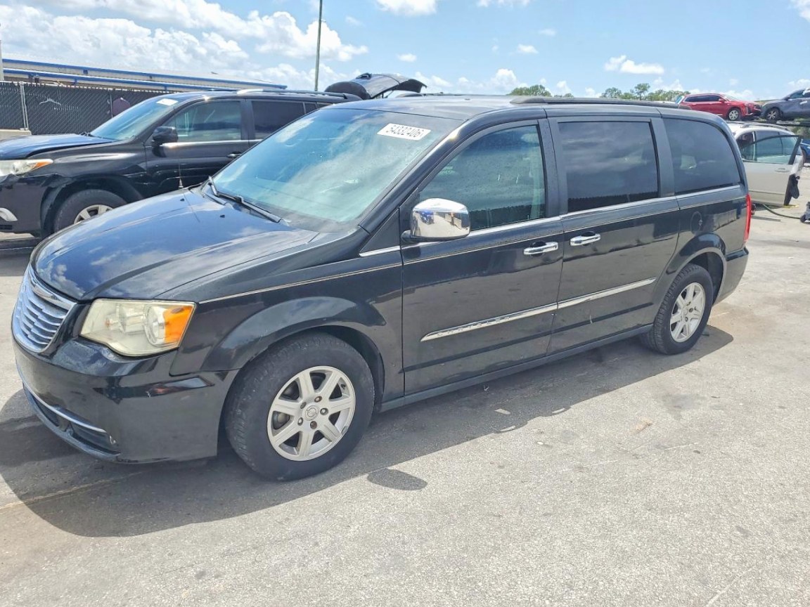 2012 Chrysler Town & Country