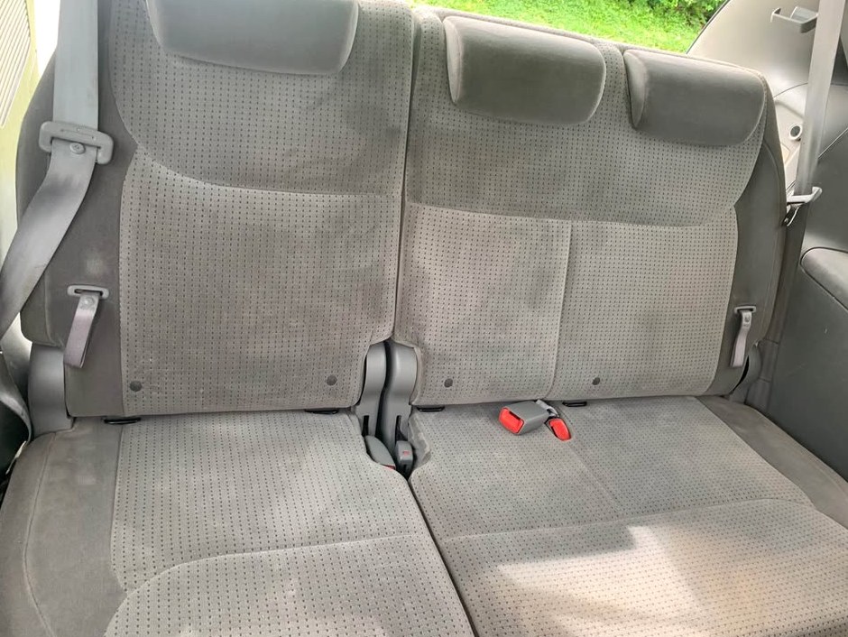 2009 Toyota Sienna LE Minivan