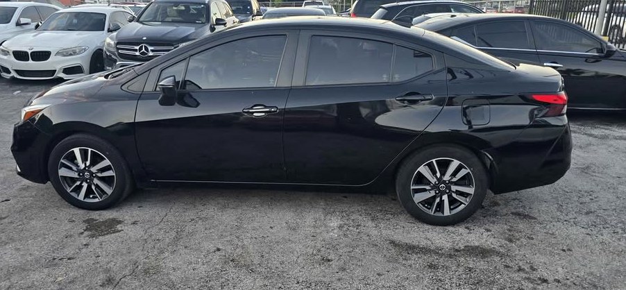 2021 Nissan Versa SV Sedan