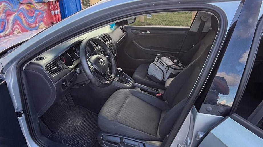 2015 Volkswagen Jetta 1.4T R-Line