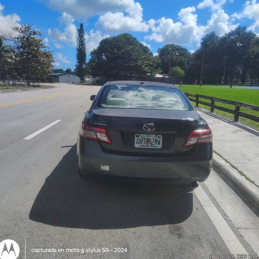 2011 Toyota Camry LE Sedan