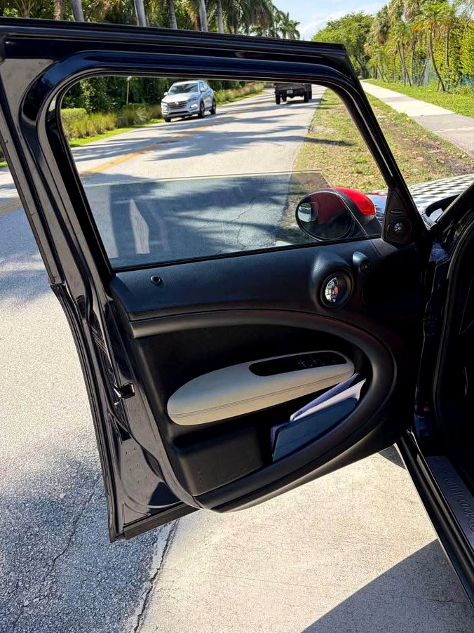2016 Mini Cooper Hatchback 4D