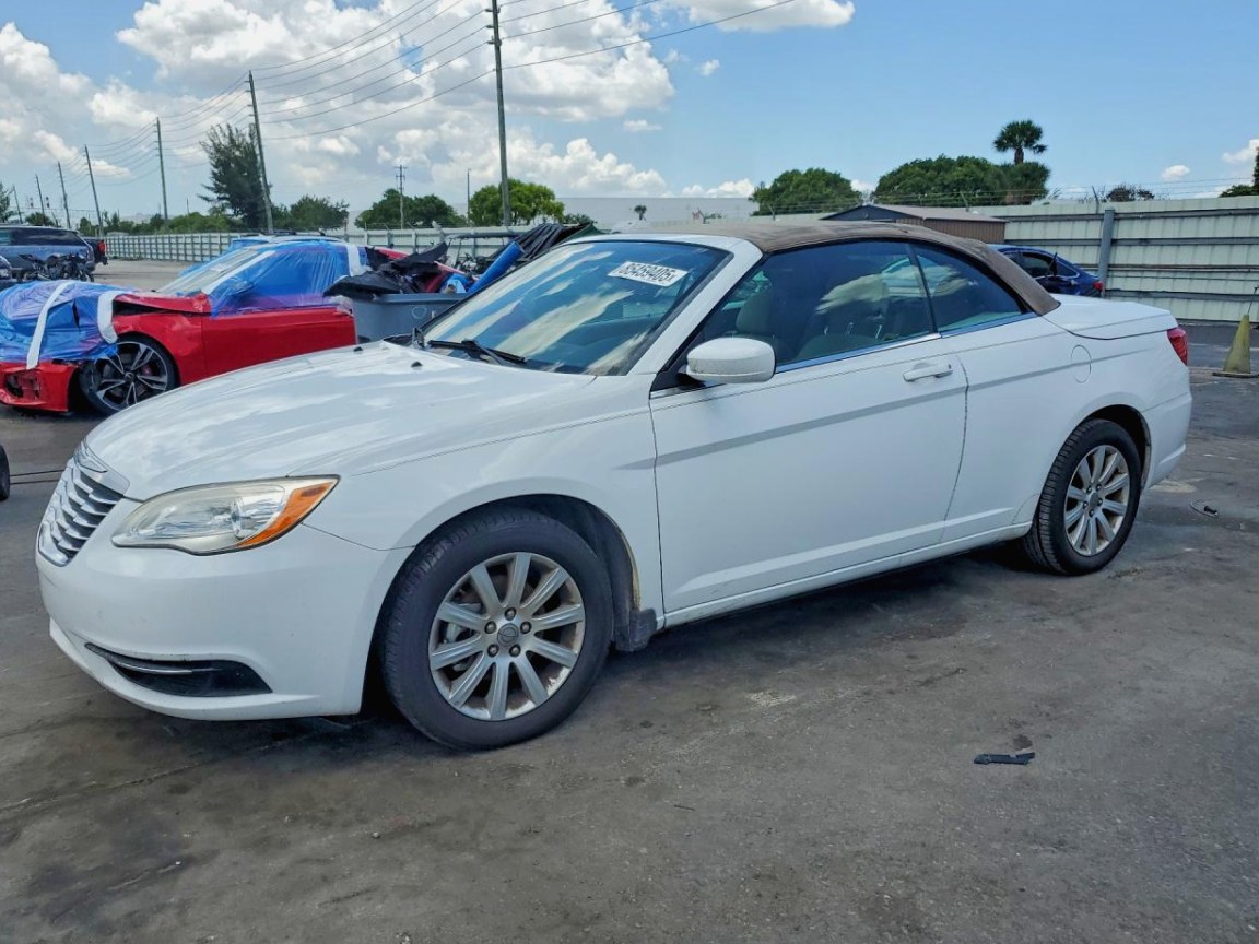 2012 Chrysler 200